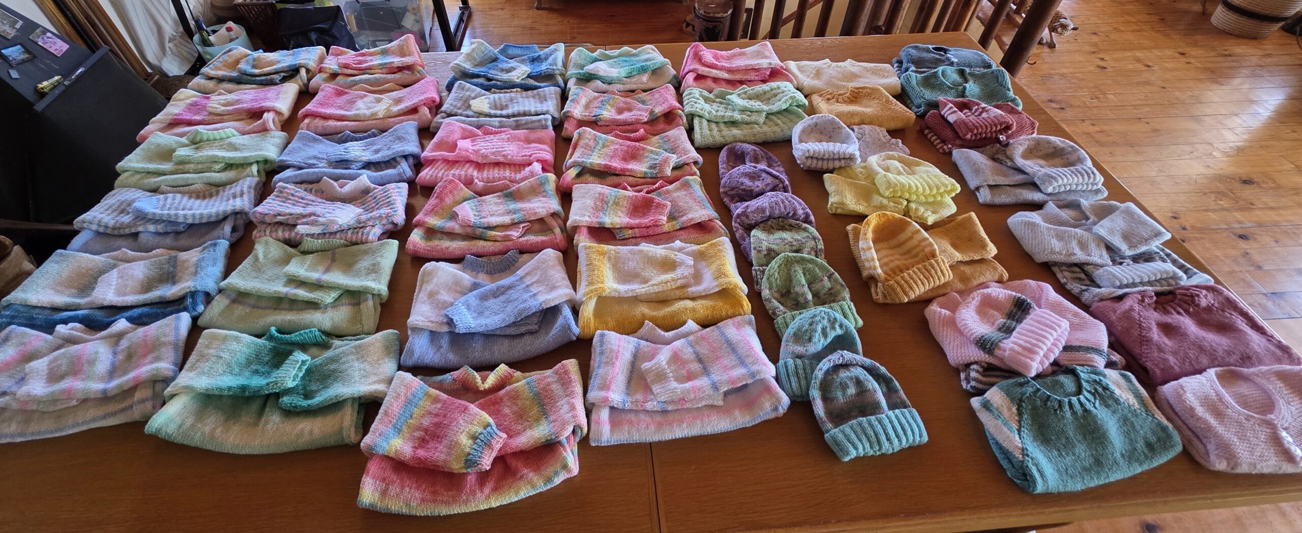 Mandela Day giving beanies to ECDs